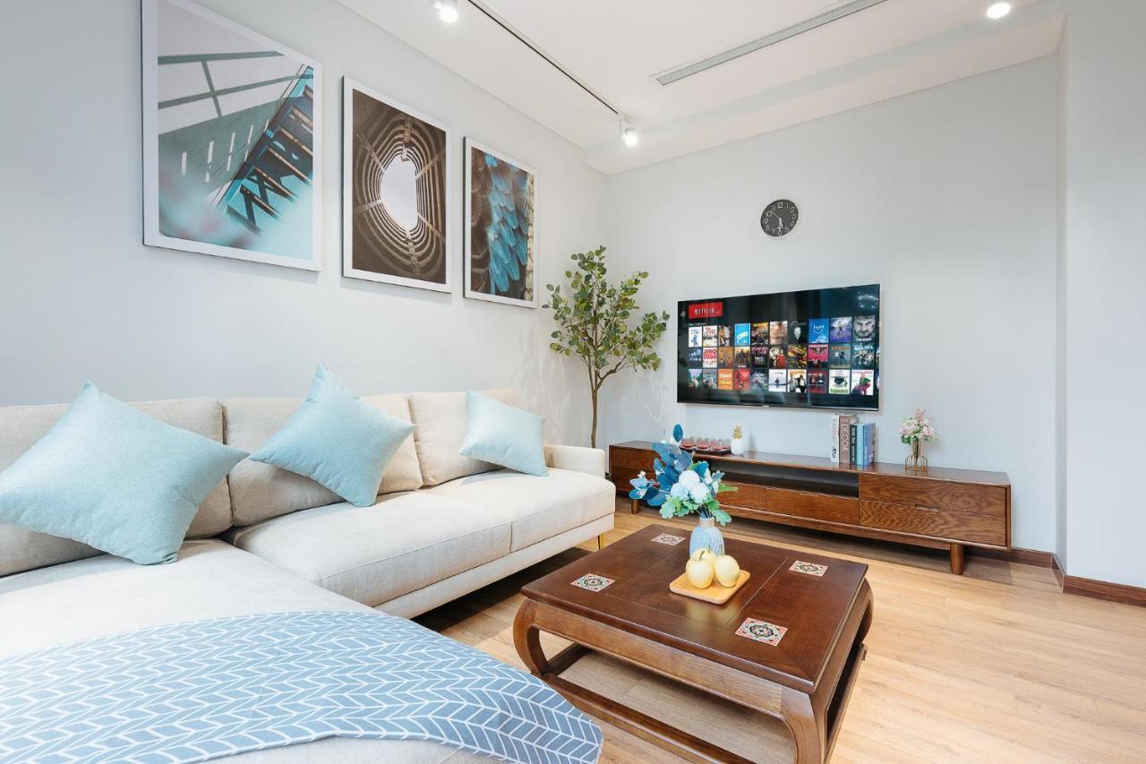 Margaery Boutique Apartment & Skyon9 Rooftop Bar Hanoi Exterior foto