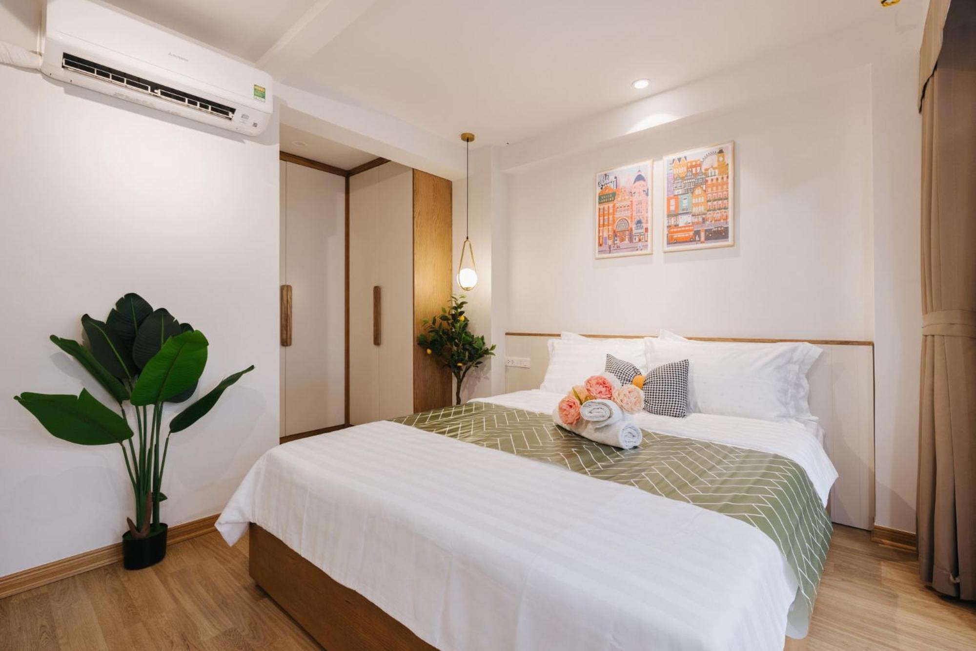 Margaery Boutique Apartment & Skyon9 Rooftop Bar Hanoi Exterior foto