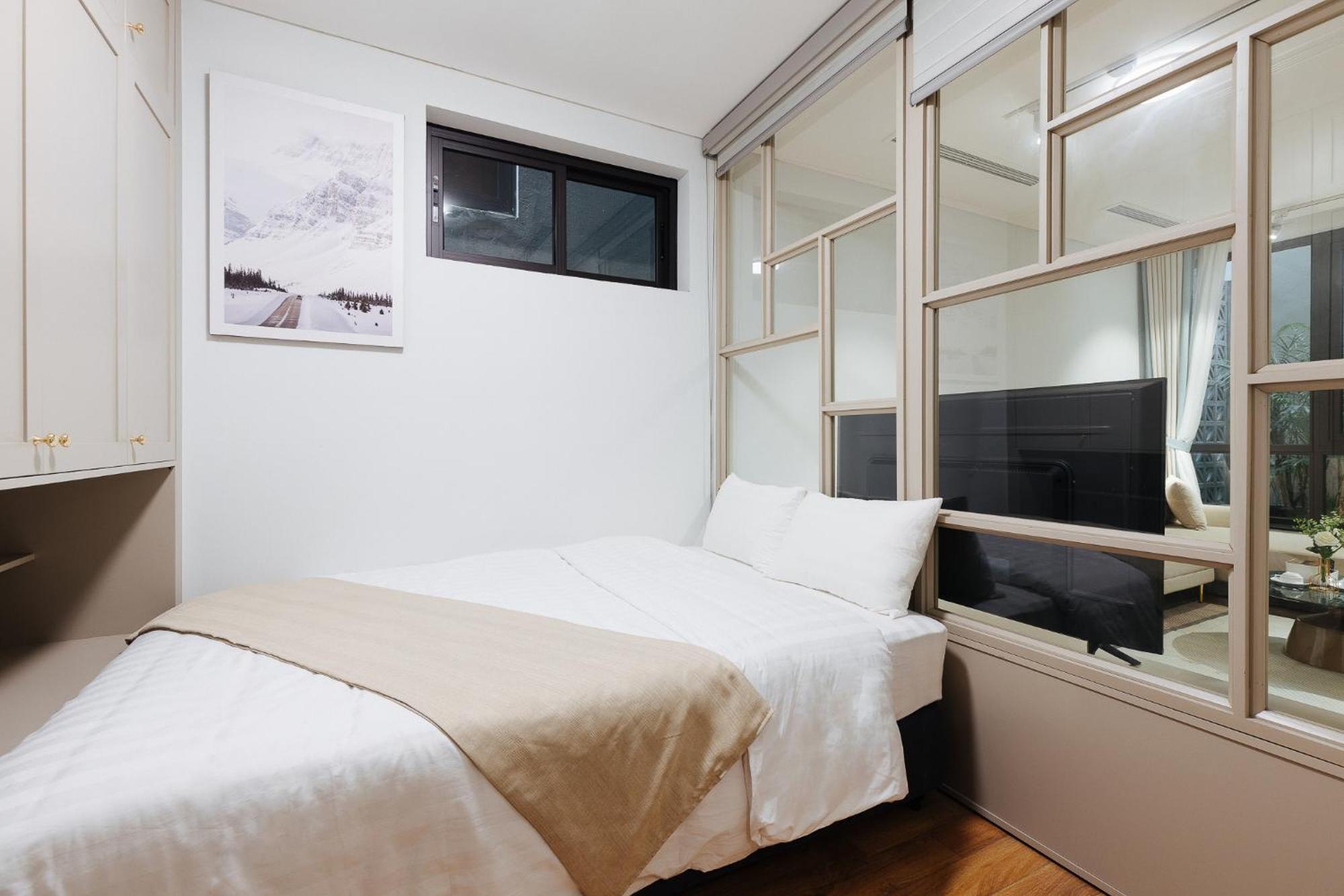 Margaery Boutique Apartment & Skyon9 Rooftop Bar Hanoi Exterior foto